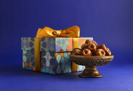 When it comes to anniversary or valentine's day gifts for husband, you can find some amazling romantic gifts that you both will love and enjoy. 20 Brilliant Gifts For Your Muslim Husband On Eid Or A Special Occasion Tips On Gift Hunting For Even The Pickiest Of Men 2019