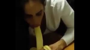 Best Banana Blowjob Ever - XVIDEOS.COM