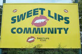 sweet lips tennessee 12 funniest us