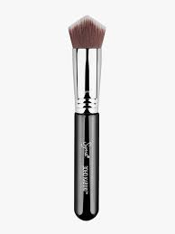 the best makeup brushes for every task