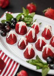 easy cheesecake stuffed strawberries