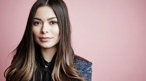 Miranda Cosgrove New TV Show Crowded — Miranda Cosgrove Has a New Starring  Role as ​Another​ Little Sister