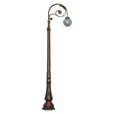Dwarka Cast Iron Outdoor Classic Lamp