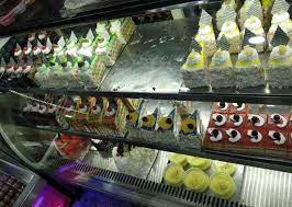 b b bakery and sweets in azad nagar