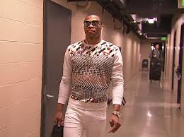 Russell westbrook to royce young on his biggest fashion influence. Lebron James Suit Shorts And The Most Ridiculous Pregame Fashions In Sports Touchdown Wire