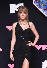 taylor swift s best red carpet moments