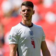 Join the discussion or compare with others! Declan Rice To Manchester United Midfielder Open To Moving North Plus West Ham S Valuation Of Player Manchester Evening News