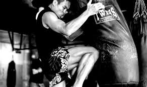 the muay khao is known for the use of deadly knee strikes to devastate his opponents