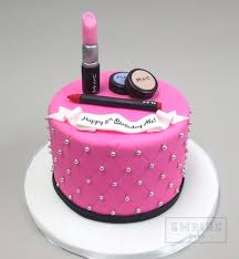 makeup empire cake