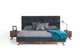 Walnut Bedroom Set By Vig Furniture