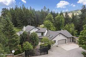 5 acres coeur d alene id homes for