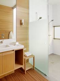 green and clean ecofriendly bath floors