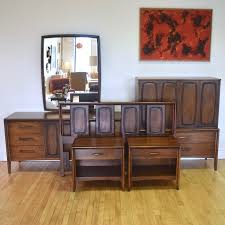 Discontinued broyhill furniture broyhill discontinued furniture on discount broyhill furniture shop bed country cottage living room headboards for beds. Broyhill Emphasis Queen Bedroom Set Midcentury Bedroom Sets For Sale Sweet Modern Akron Oh