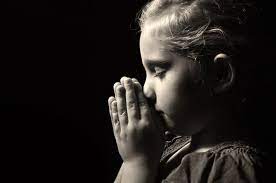 Fotos de Crianças rezando, imagem para Crianças rezando ✓ Melhores imagens  | Depositphotos