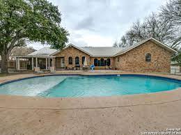 homes in new braunfels tx with