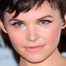 the best pixie cuts for round faces