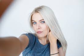 Spend a little more money and enjoy the recommended color remover for hair product in the long. Can You Bleach Hair After Using Hair Color Remover Living Gorgeous