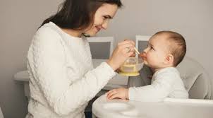 Simak artikel berikut tentang mengatasi bayi mengatasi bayi susah makan menjadi tugas yang sangat wajib bagi seorang ibu. Panduan Jadwal Makan Bayi 7 Bulan Yang Mudah Diikuti Parenting Fimela Com
