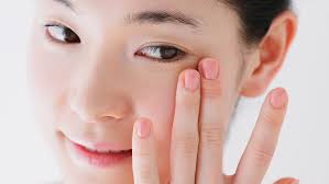puffy eyes causes and treatments