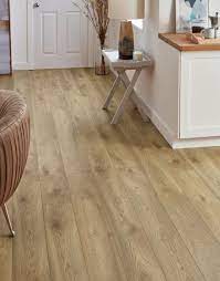 Golden Oak Laminate Flooring