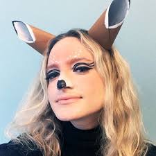 adorable deer makeup for halloween