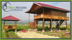 Atap mempunyai fungsi penting dalam mendesain sebuah rumah. Rumah Panggung Produk Unggulan Cv Tumou Pratama