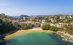 11 top rated resorts in huatulco