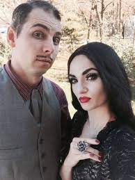 morticia addams costumes