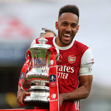 Explore the latest fa cup soccer news, scores, & standings. What Pierre Emerick Aubameyang Said Just Moments Before He Dropped The Fa Cup Football London
