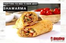 How do you eat shawarma?