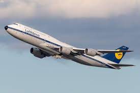 lufthansa planning many 747 routes
