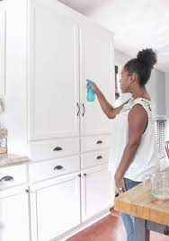 how to clean shaker cabinets