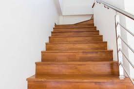 install laminate flooring on stairs