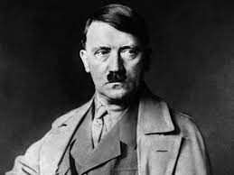 Adolf Hitler: Wie er zu seinem Bart kam ...