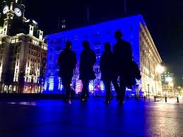 Tons of awesome liverpool fc wallpapers to download for free. Liverpool City Council On Twitter Wow Stunning Pic For Lightitblue Thebeatles Outside The Cunard Building And Royalliver1911 At Liverpool S Pier Head Let It Be Blue Clapforourcarers Https T Co Fdubbywgmd