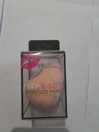 women huda beauty makeup powder puff