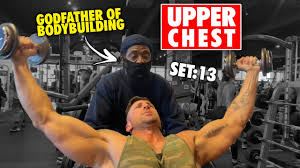 smashing upper chest triceps w the