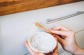 how to clean kitchen cabinets to remove