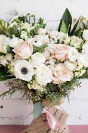 We likely all agree that a bouquet of fresh flowers makes a space more inviting. 15 Best Online Flower Delivery Services 2021
