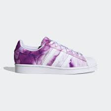 As you can imagine there have been quite a few designs and colourways over the years. Adidas Superstar Schuh Lila Adidas Deutschland