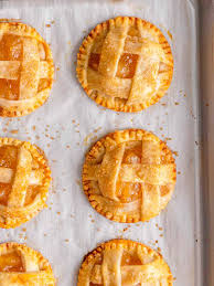 easy baked mini apple pies 4