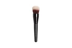 the 7 best makeup brushes of 2024