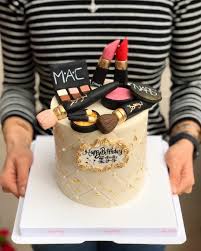 makeup dream cake beautifully