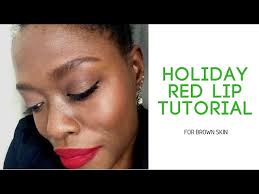 holiday makeup look bold red lips on