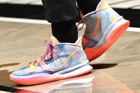 Get the best deals on kyrie irving nike shoes and save up to 70% off at poshmark now! What Pros Wear Kyrie Irving S Nike Kyrie 7 Shoes What Pros Wear