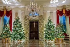 white house christmas decorations 2022
