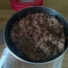 calories in 1 cup of cooked ground beef