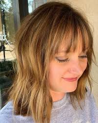 Thin bangs with graduated sides: 21 Winning Looks With Bangs For Thin Hair 2021 Styles