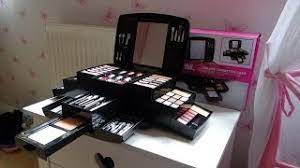 prettypink deluxe cosmetics make up