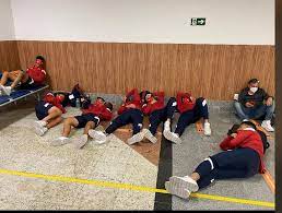 Independiente won 0 direct matches.bahia won 0 matches.1 matches ended in a draw.on average in direct matches both teams scored a 4.00 goals per match. Independiente Stranded In Brazil Match Suspended Against Bahia Archysport